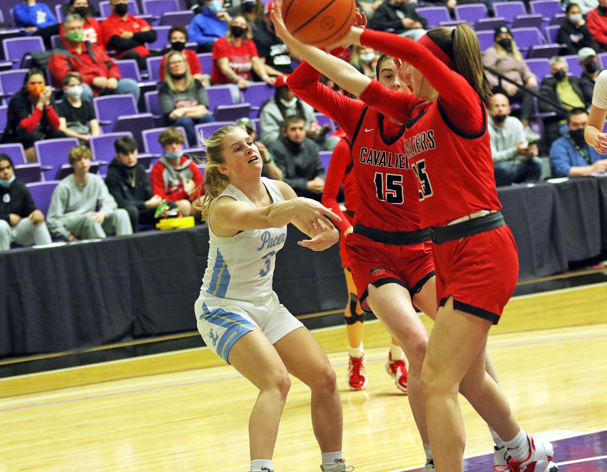 Clackamas Lakeridge girls basketball Dan Brood 32